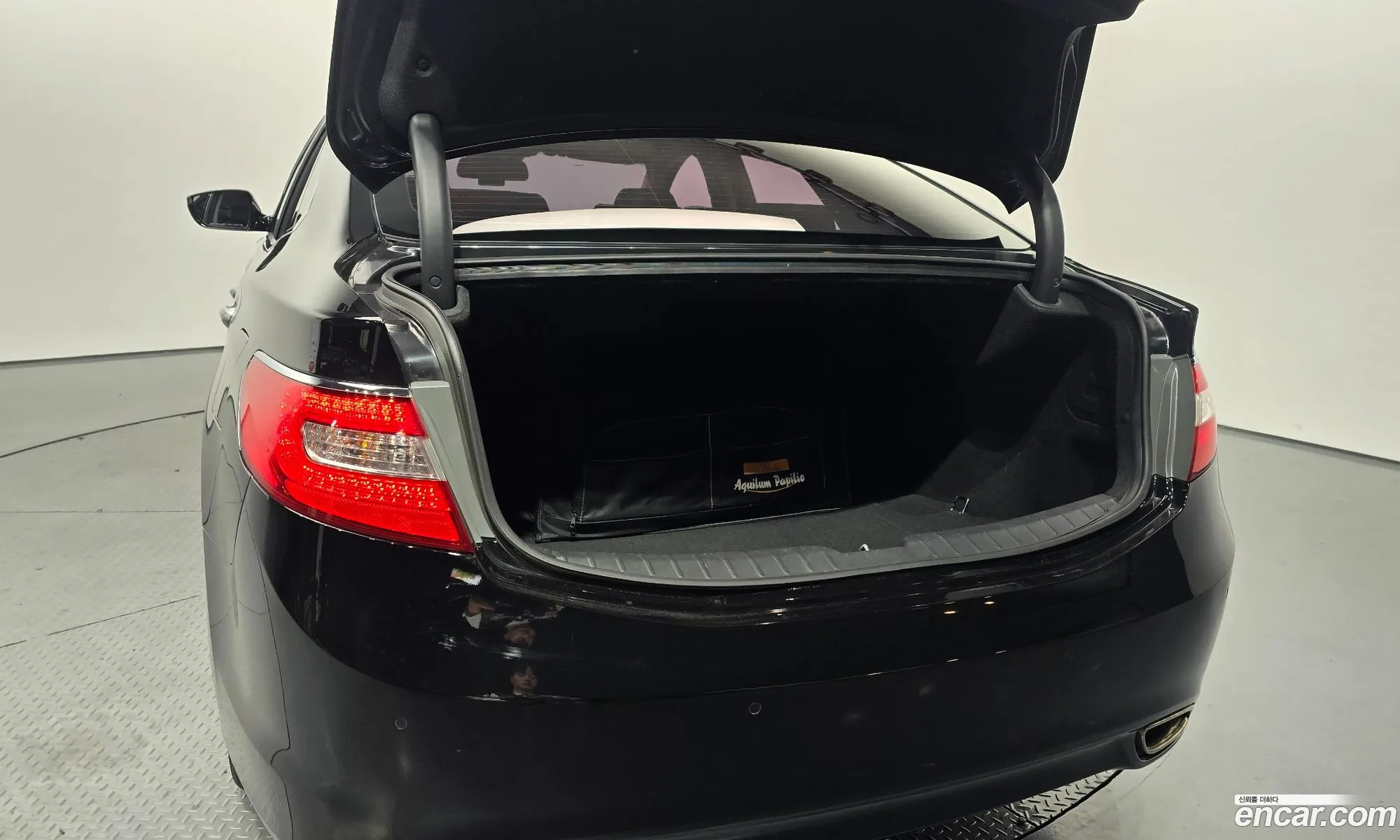 Hyundai Grandeur HG 2014 — 11