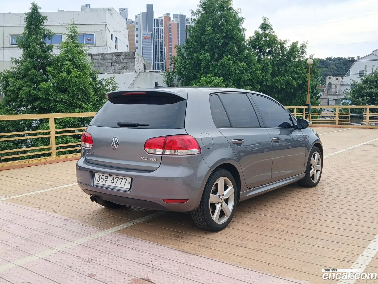 Volkswagen Golf 6th Gen