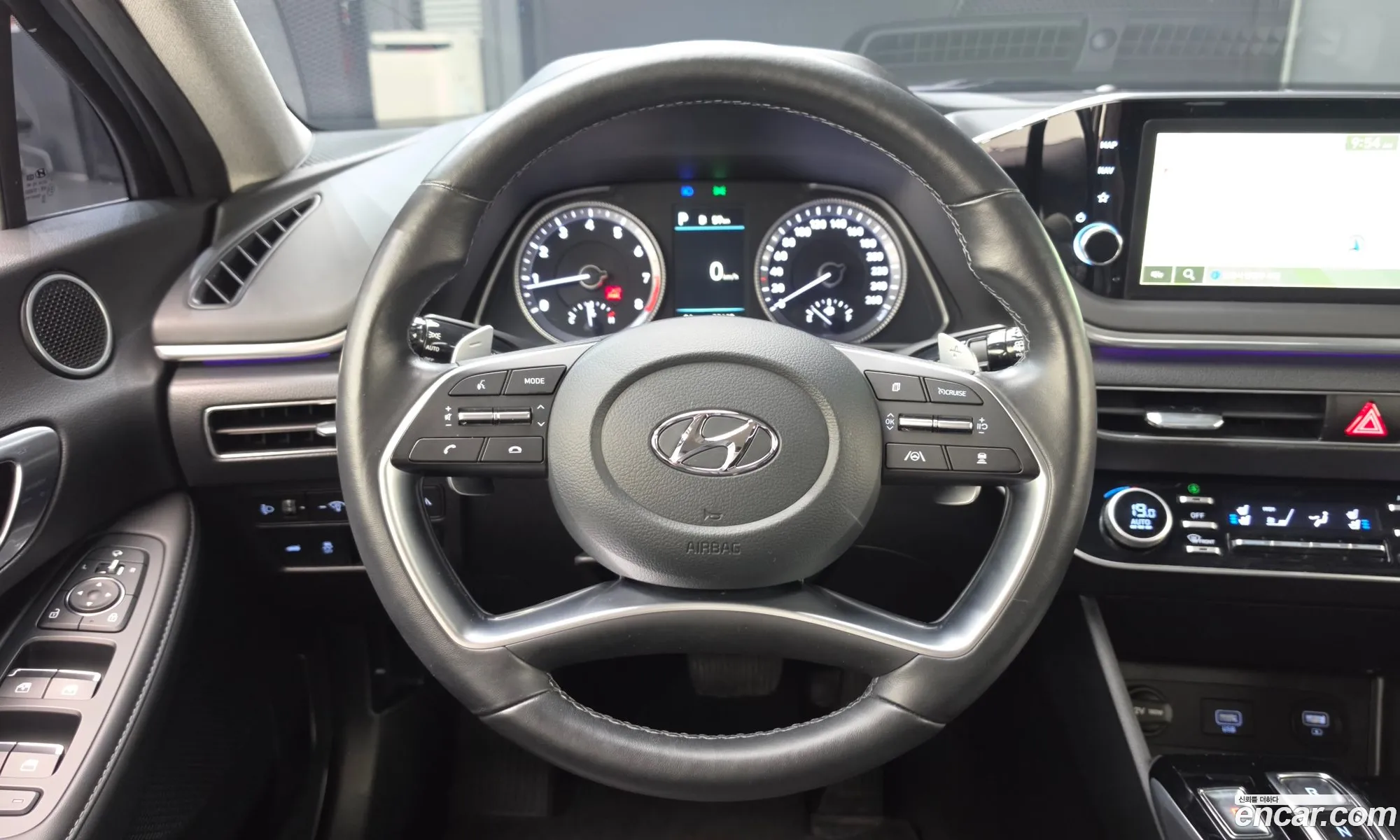 Hyundai Sonata 2022 — 31