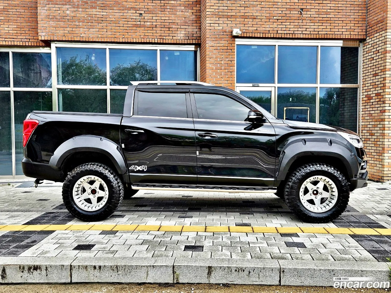 KG Mobility (SsangYong) Rexton Sports 2018 — 50