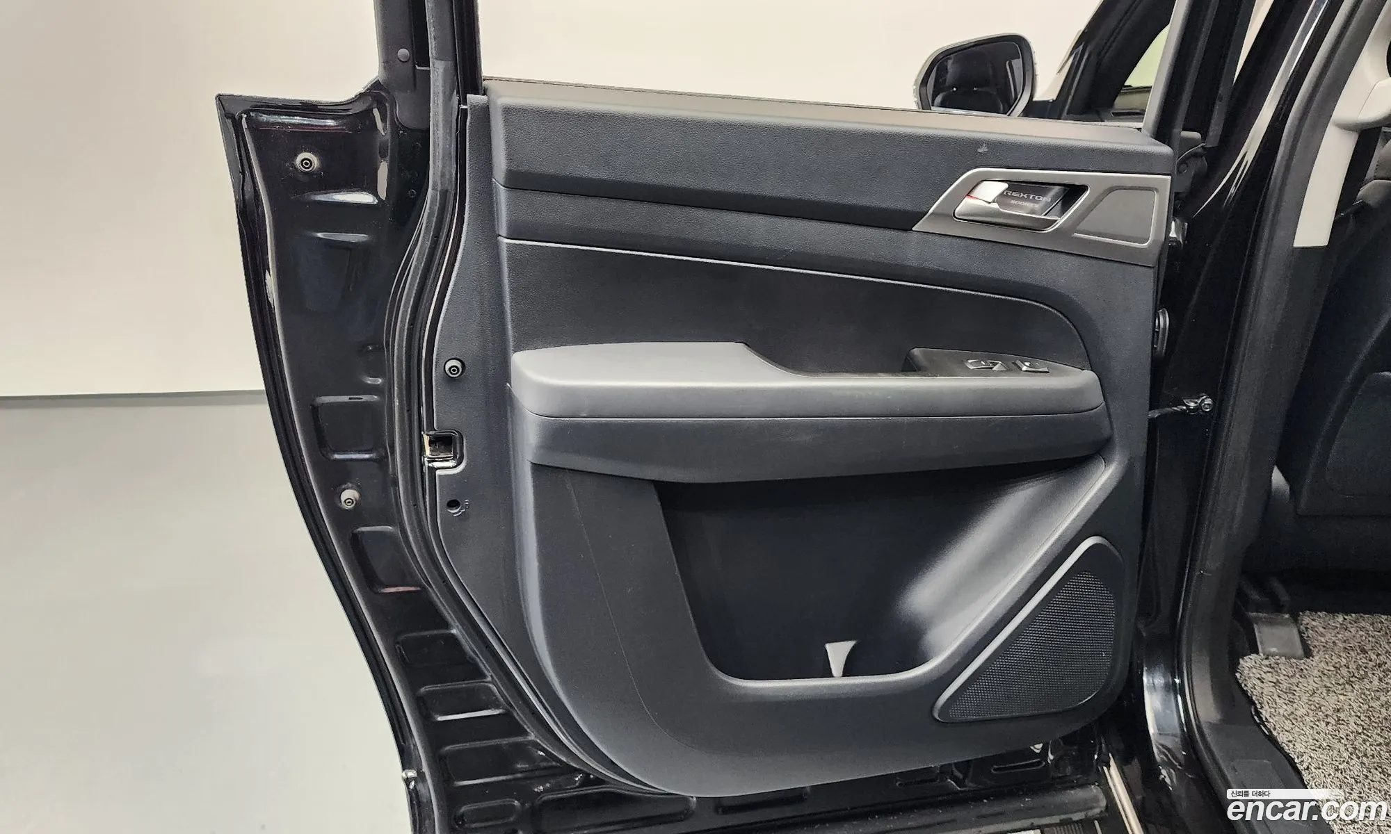KG Mobility (SsangYong) Rexton Sports 2018 — 13