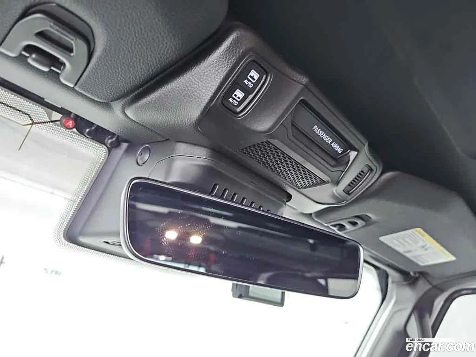 Jeep Wrangler 2025 — 19