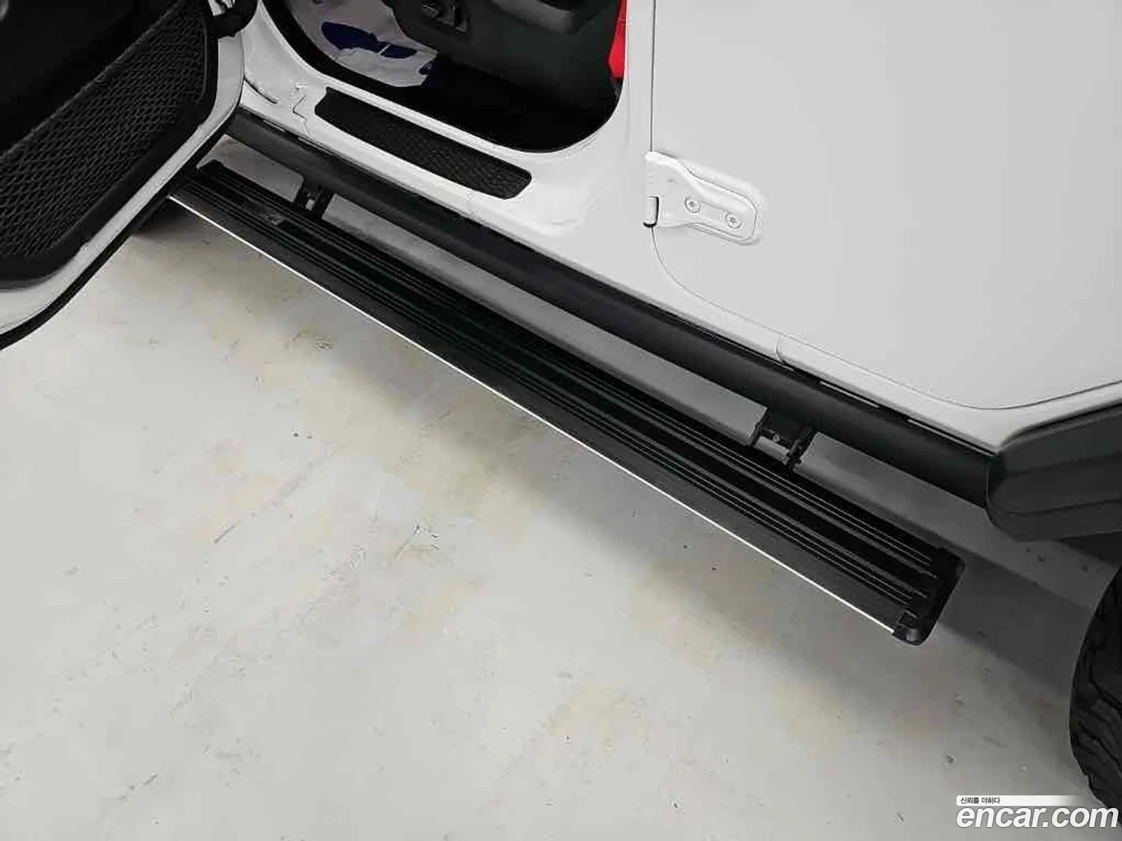 Jeep Wrangler 2025 — 10