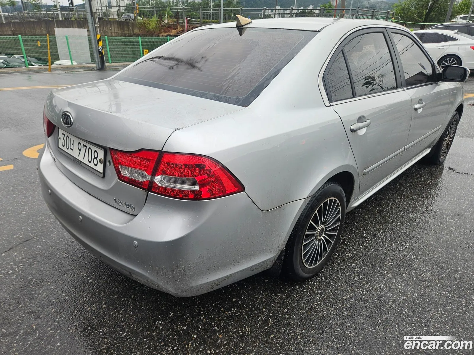 Kia Lotze Innovation 2010 — 3