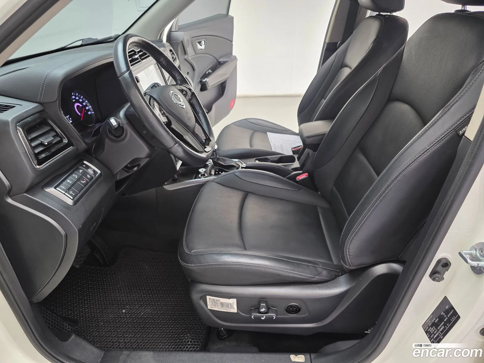 KG Mobility (SsangYong) Tivoli 2019 — 2