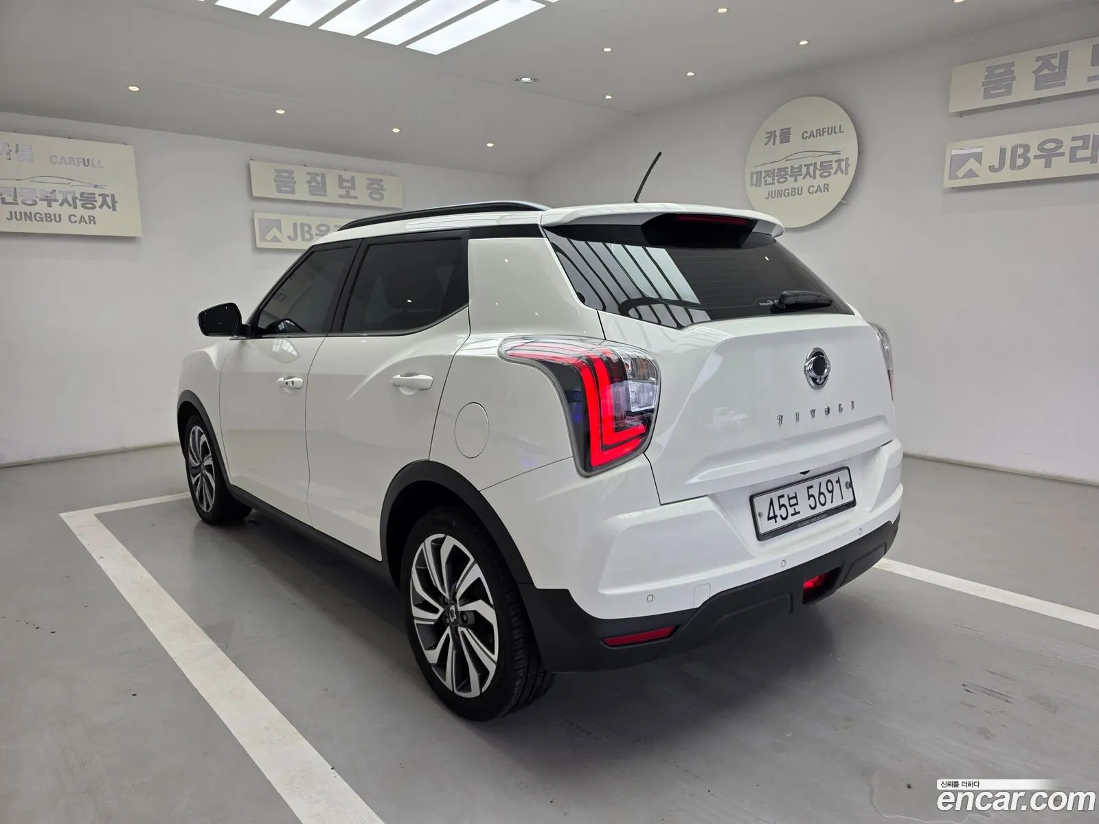 KG Mobility (SsangYong) Tivoli 2019 — 11