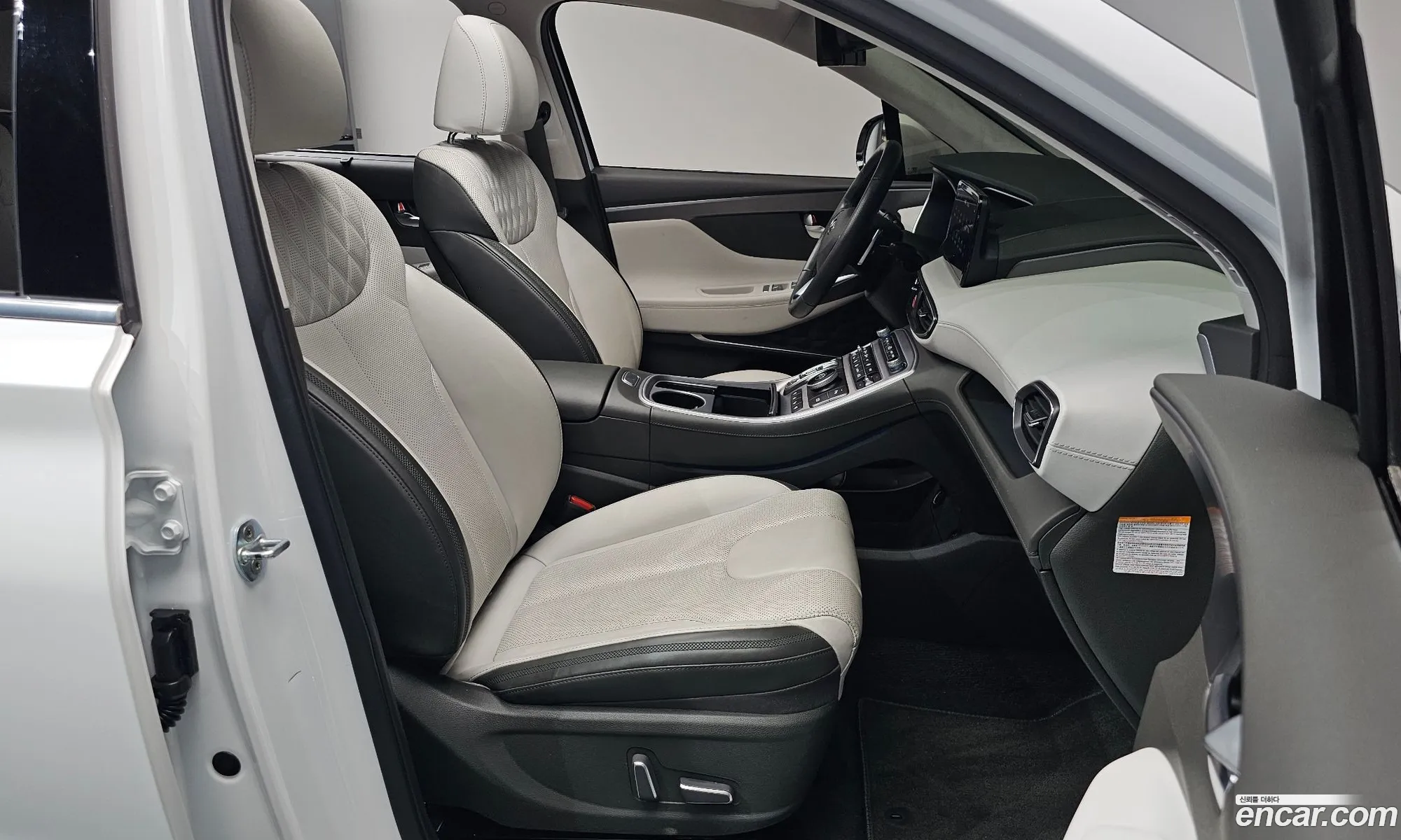 Hyundai Santa Fe 2022 — 7