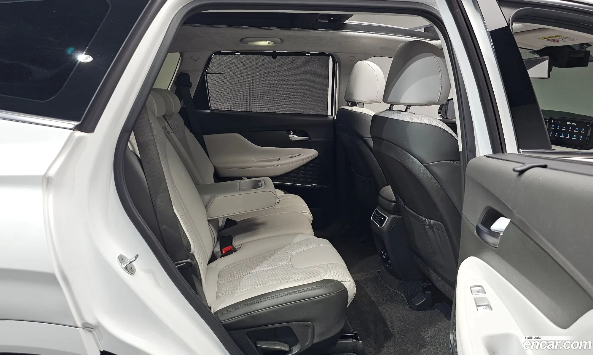Hyundai Santa Fe 2022 — 33
