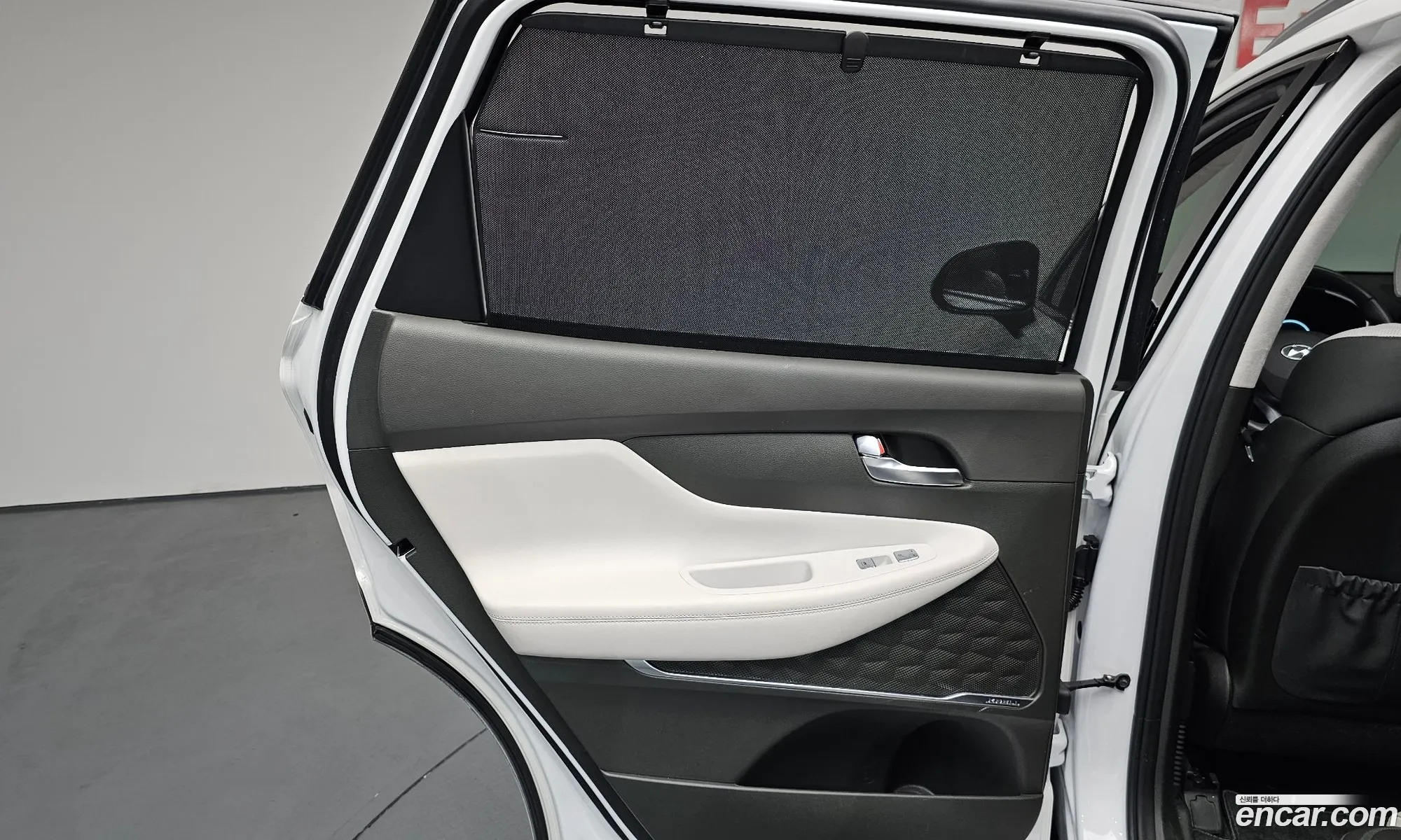 Hyundai Santa Fe 2022 — 24