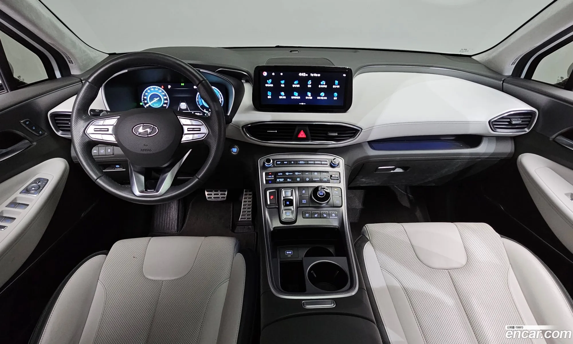 Hyundai Santa Fe 2022 — 16