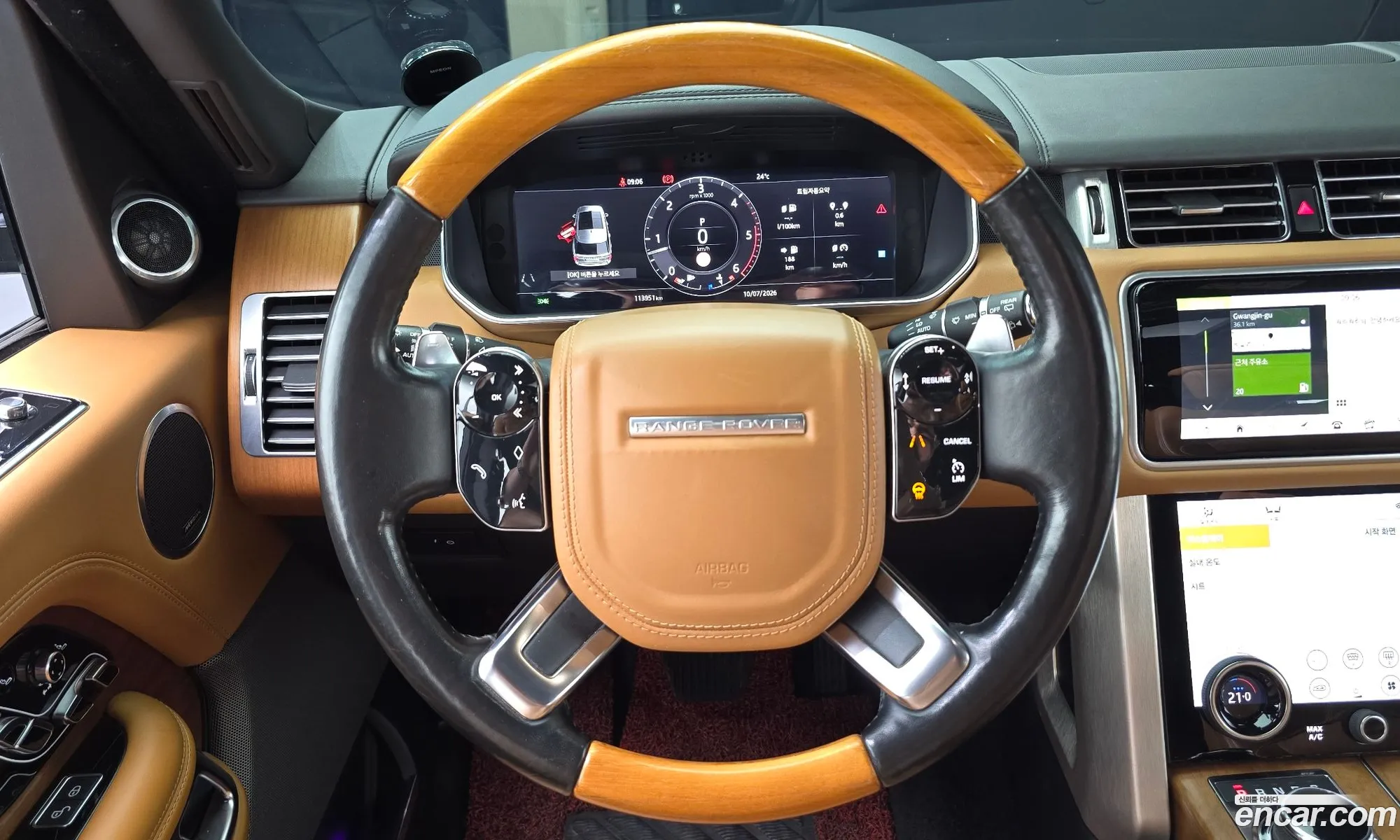 Land Rover Range Rover 2018 SALGA2BJ2JA506849 — 25