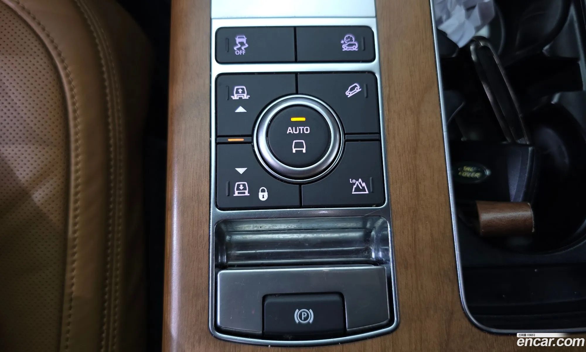 Land Rover Range Rover 2018 SALGA2BJ2JA506849 — 7
