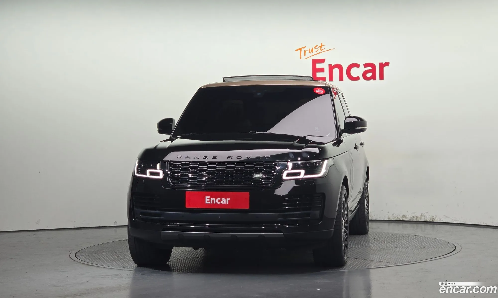 Land Rover Range Rover 2018 SALGA2BJ2JA506849 — 4
