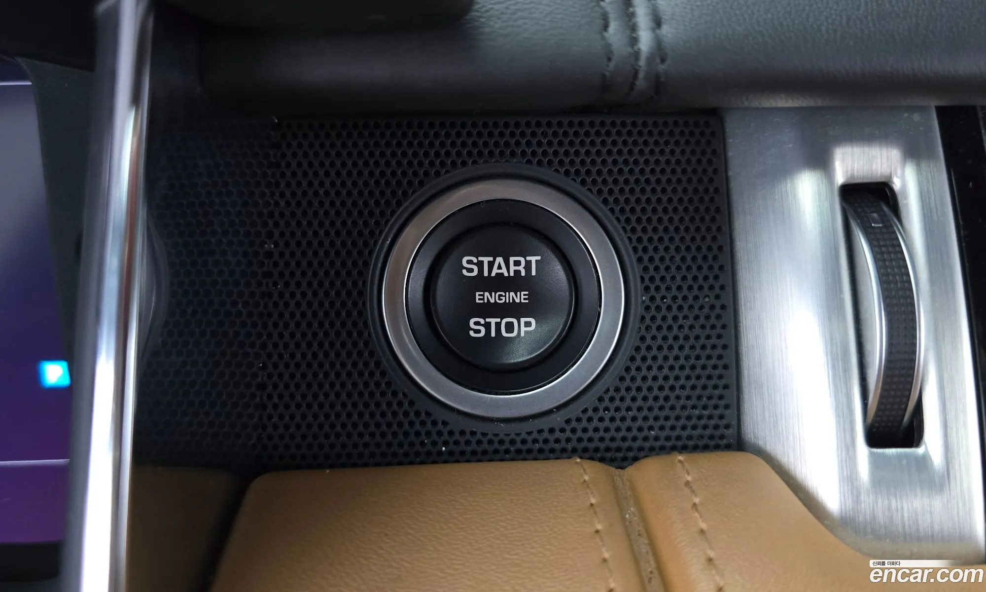 Land Rover Range Rover 2018 SALGA2BJ2JA506849 — 20