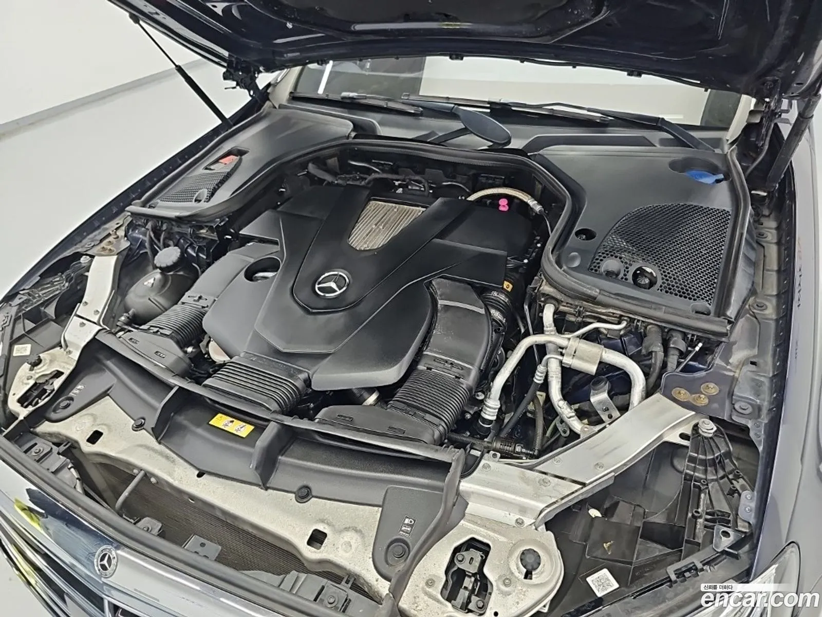 Mercedes-Benz E-Class W213 2020 — 18