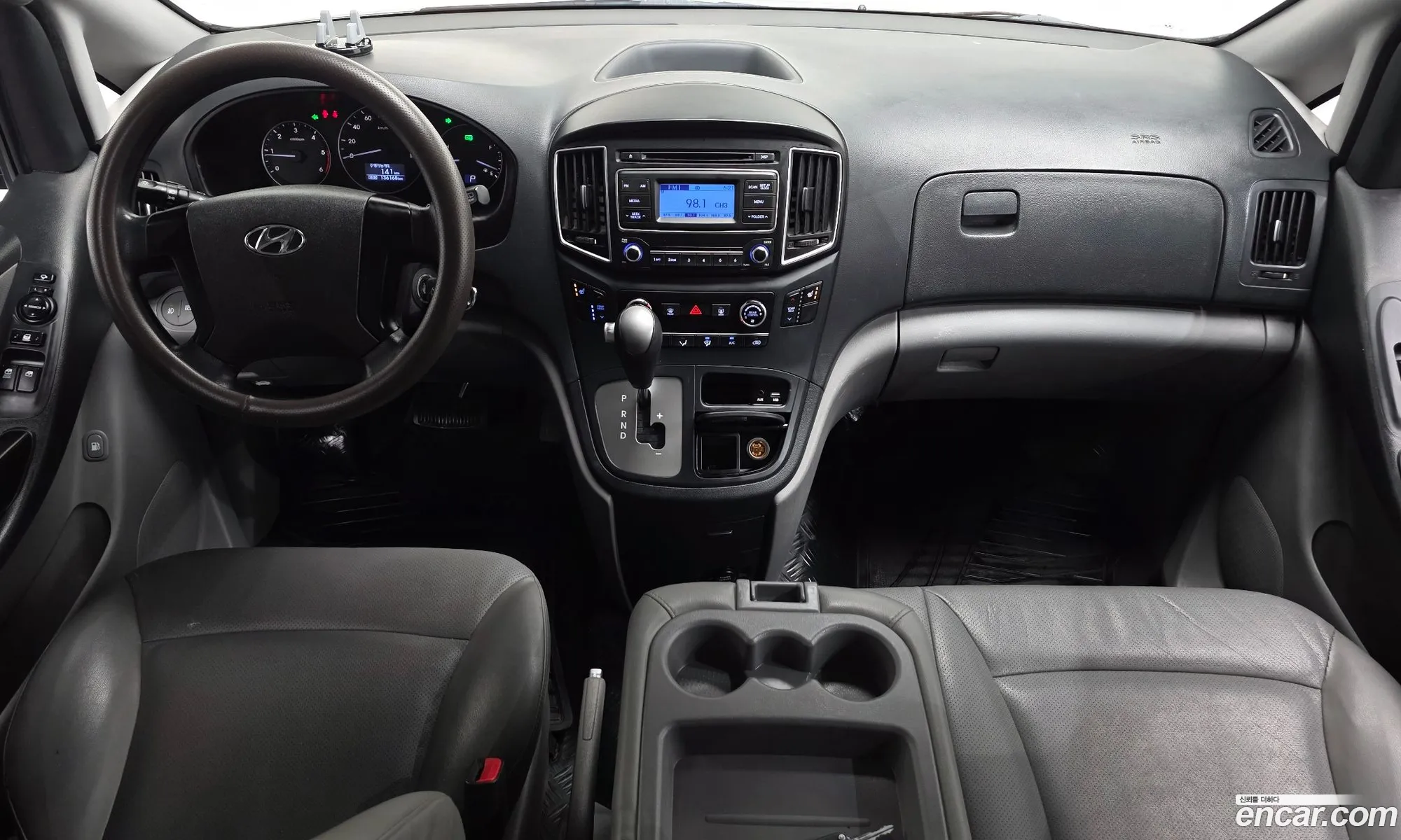 Hyundai Grand Starex 2017 — 18