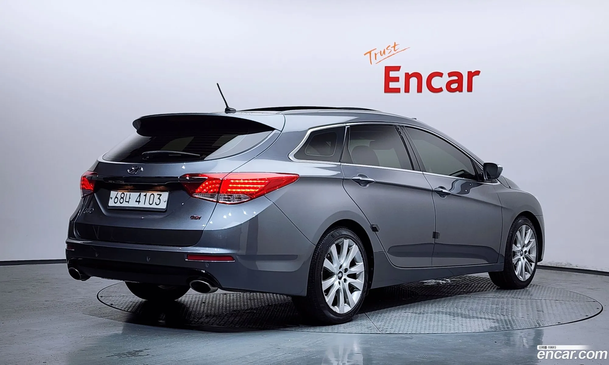 Hyundai i40 2013 — 14