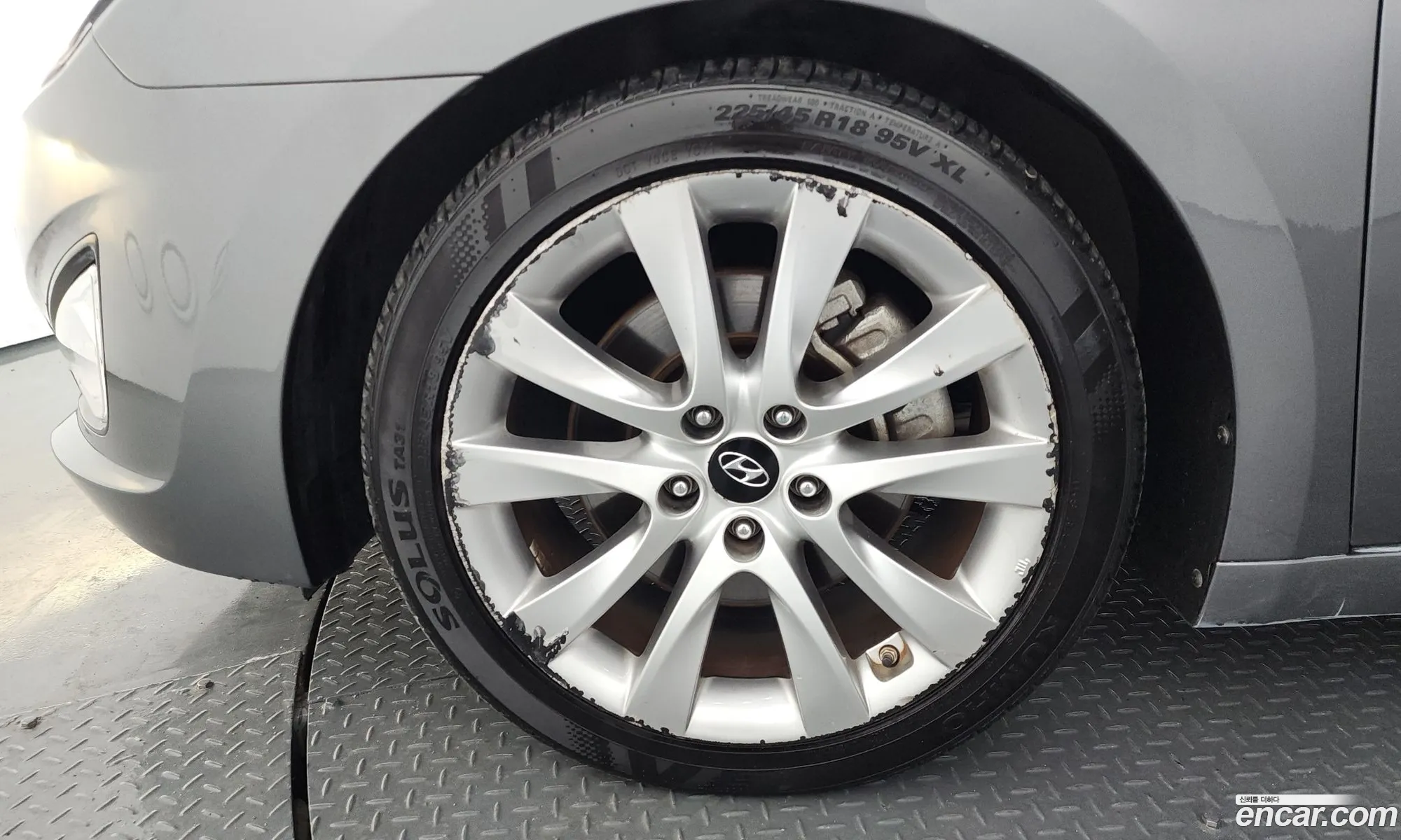 Hyundai i40 2013 — 26