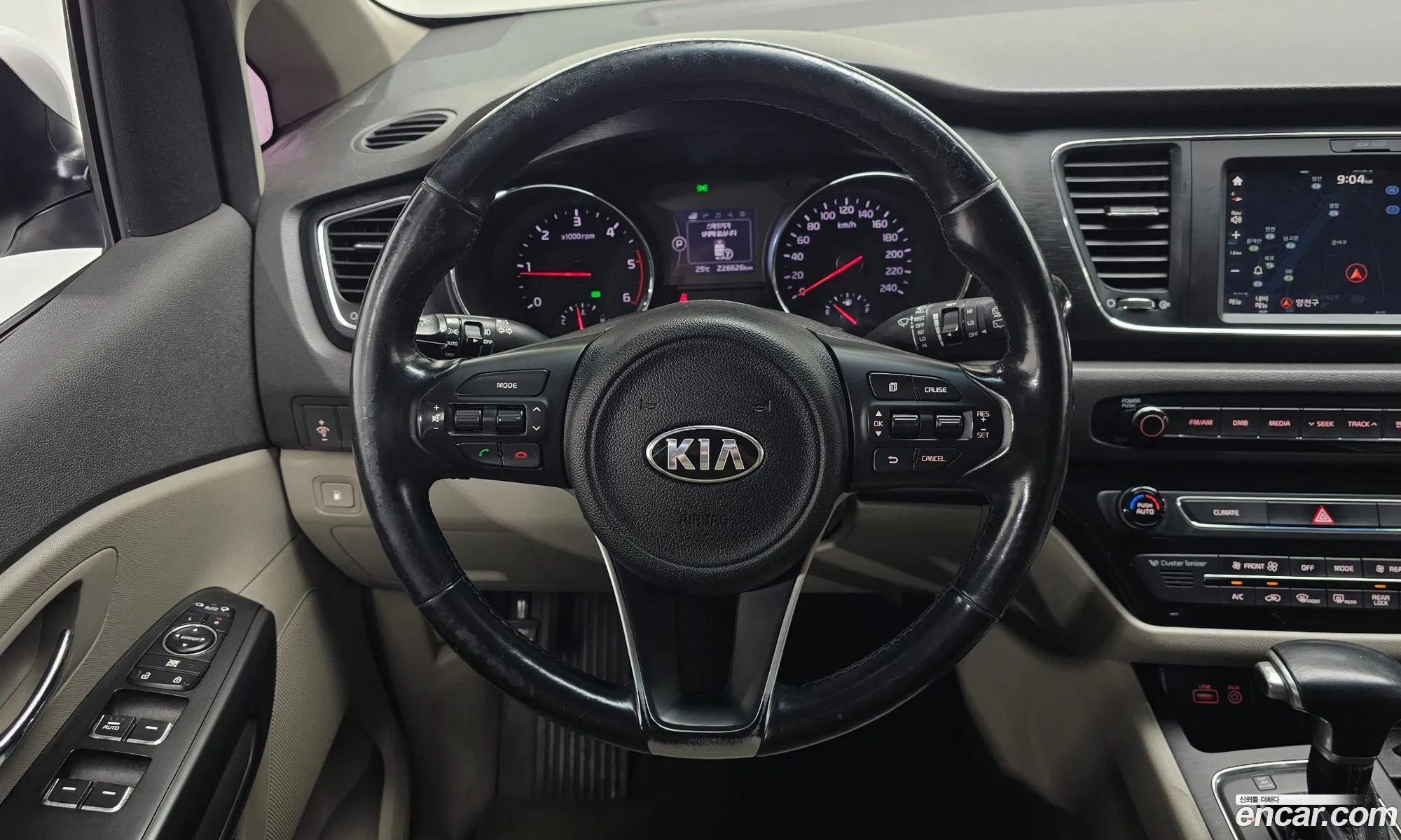 Kia Carnival 2017 — 20