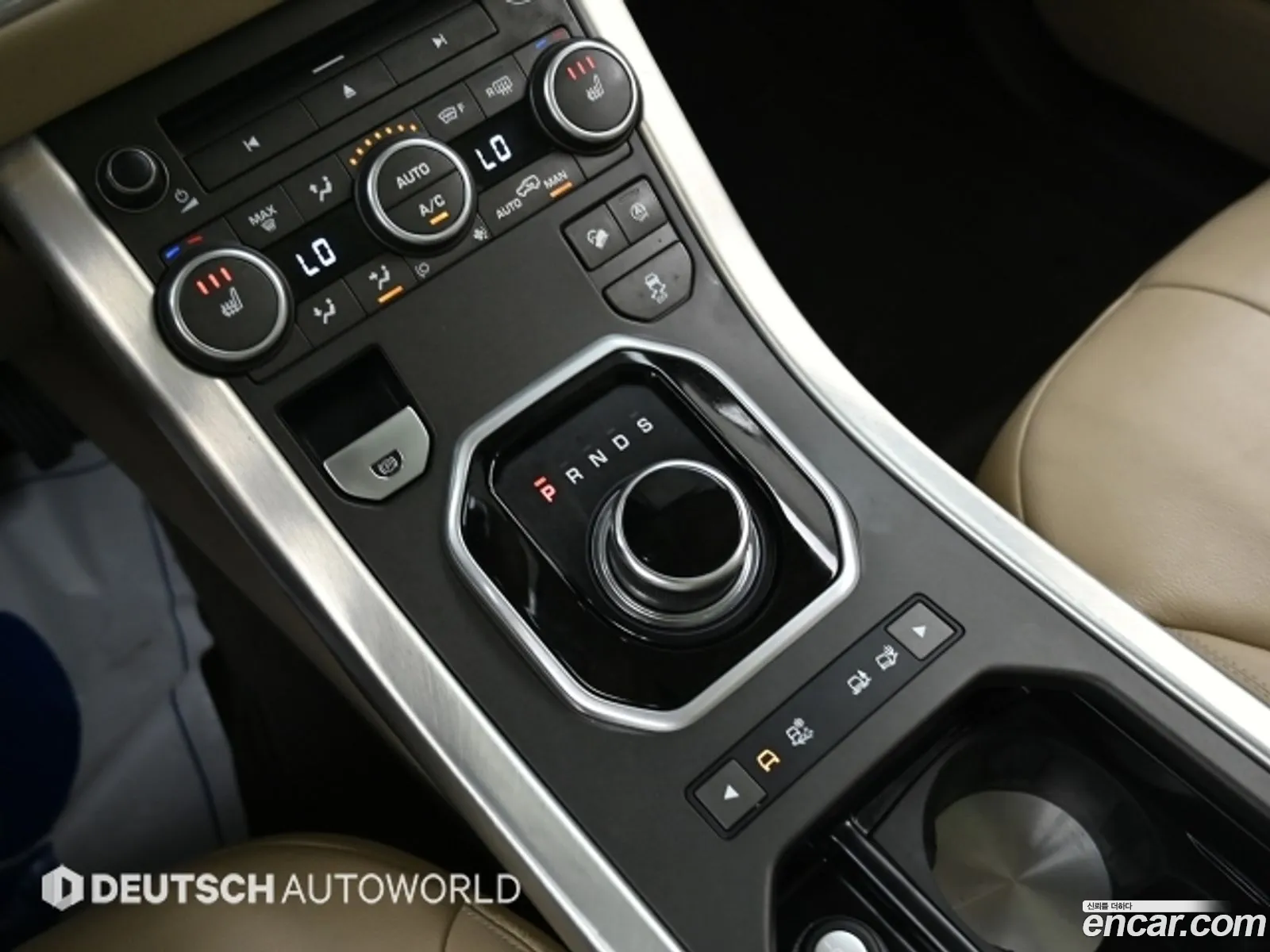 Land Rover Range Rover Evoque 2018 — 17