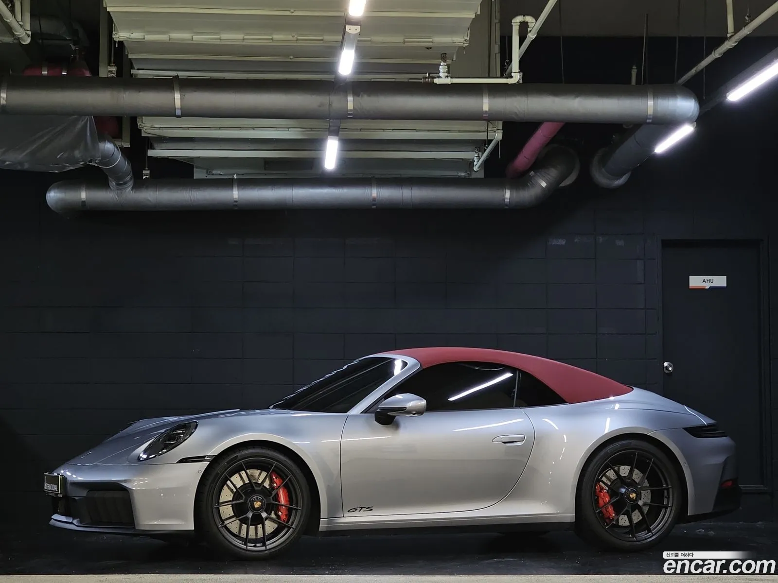 Porsche 911 2025 — 10