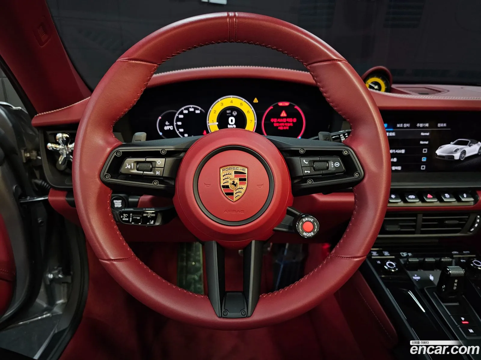 Porsche 911 2025 — 15