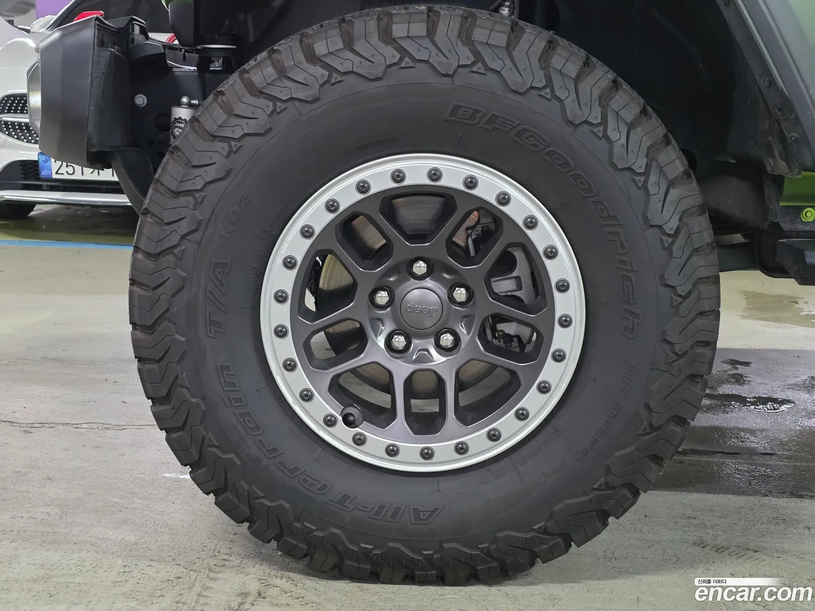 Jeep Wrangler 2025 — 11