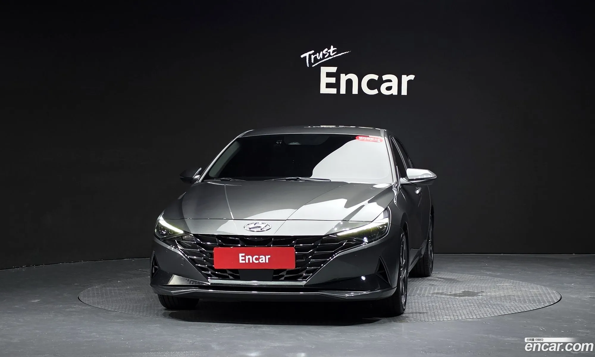 Hyundai Elantra 2020 — 3