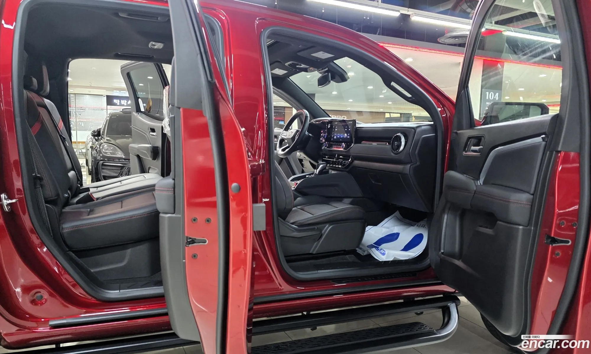 Chevrolet (GM Daewoo) Colorado 2024 — 10