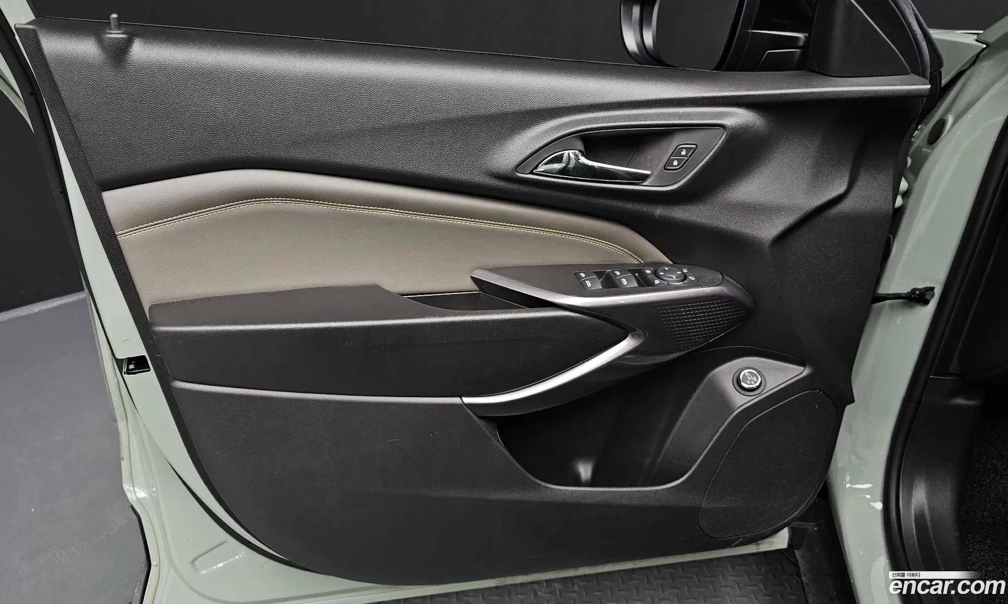 Chevrolet (GM Daewoo) Trax Crossover 2025 — 22