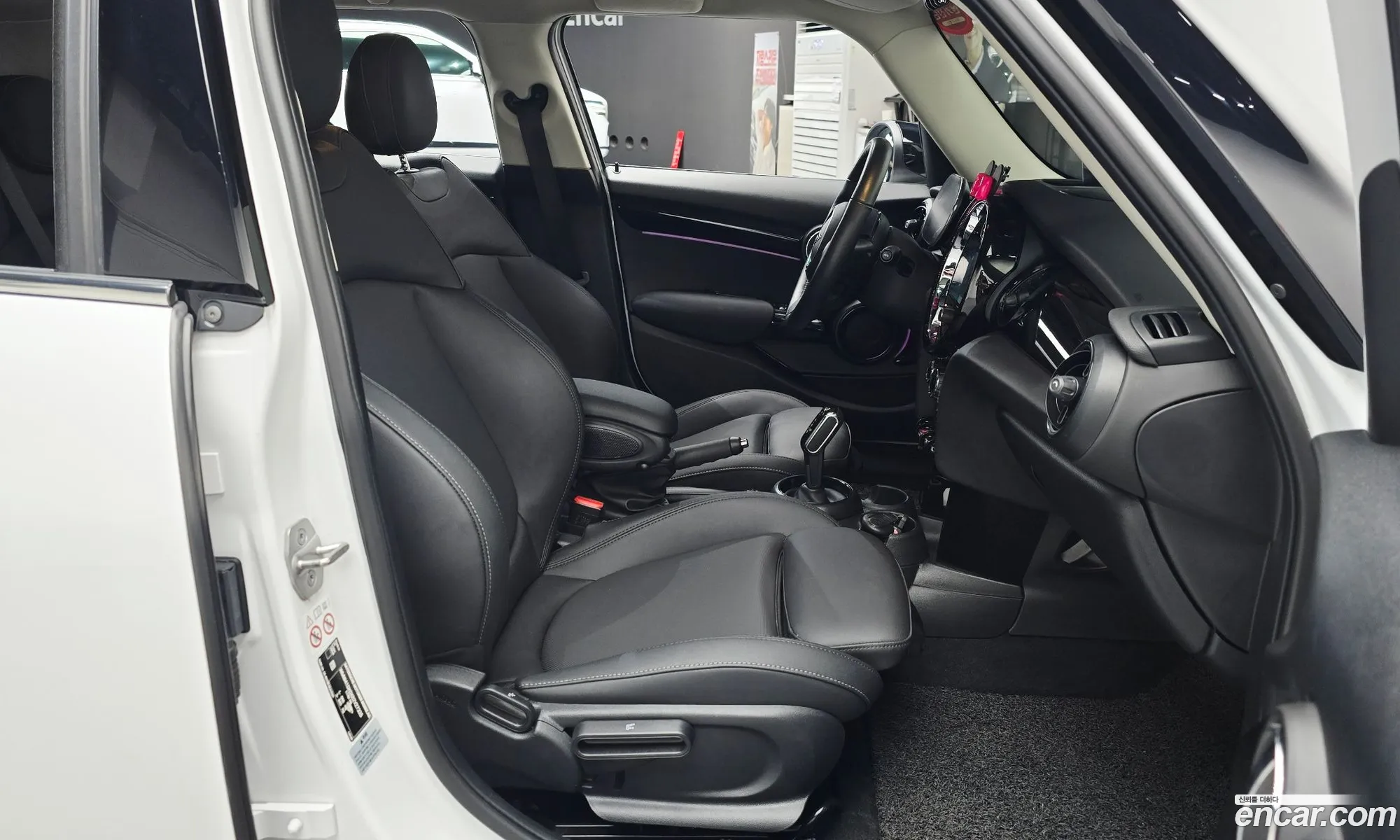 Mini Cooper 2024 WMW41DK0XR2V27335 — 7