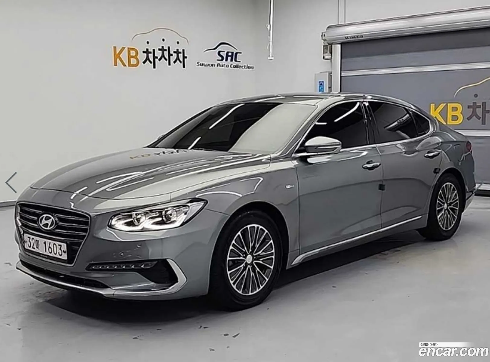 Hyundai Grandeur IG Hybrid 2017 — 18