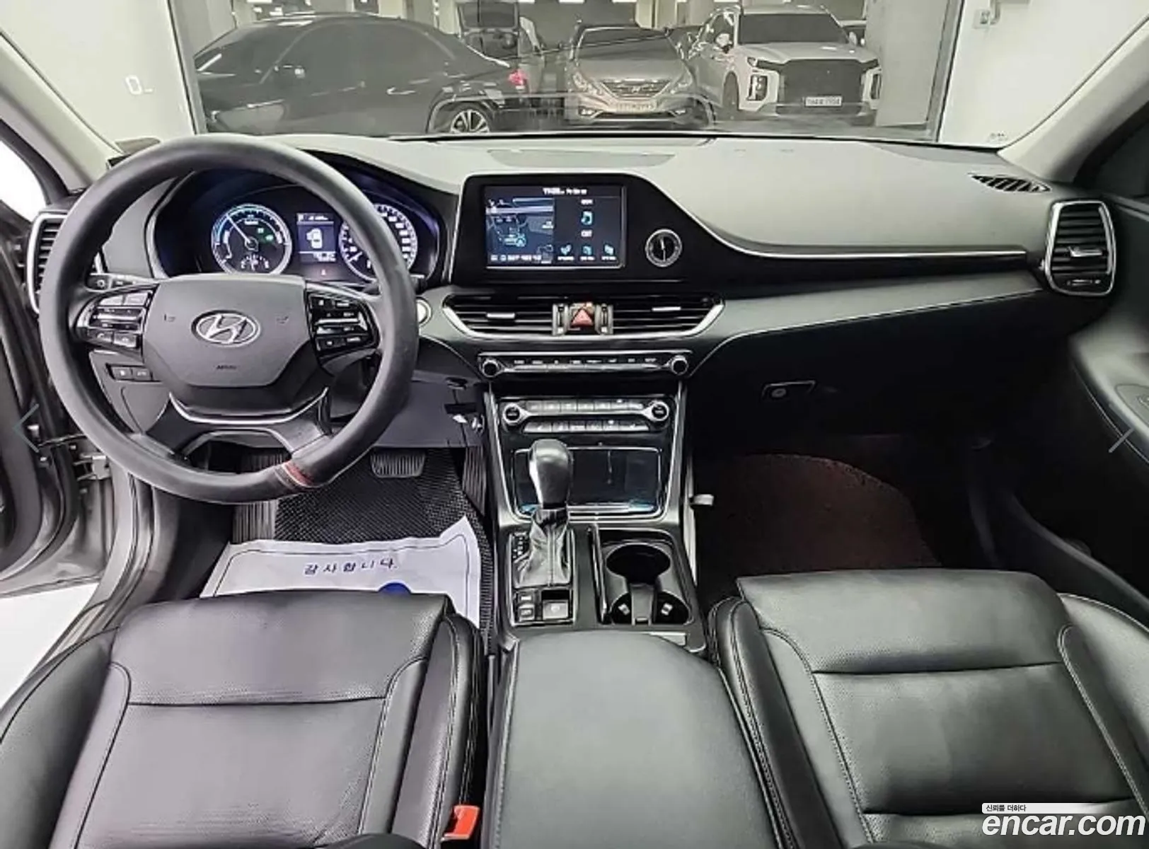 Hyundai Grandeur IG Hybrid 2017 — 12