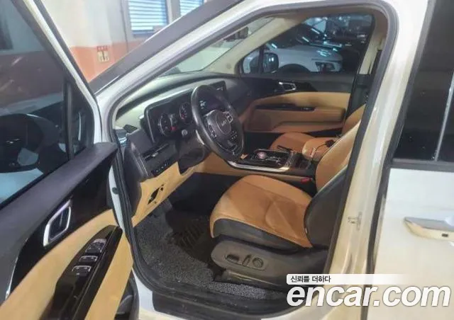 Kia Carnival 2023 — 3
