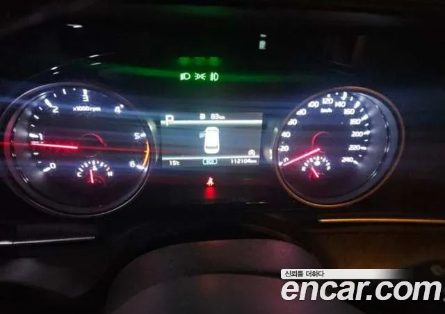 Kia Carnival 2023 — 4