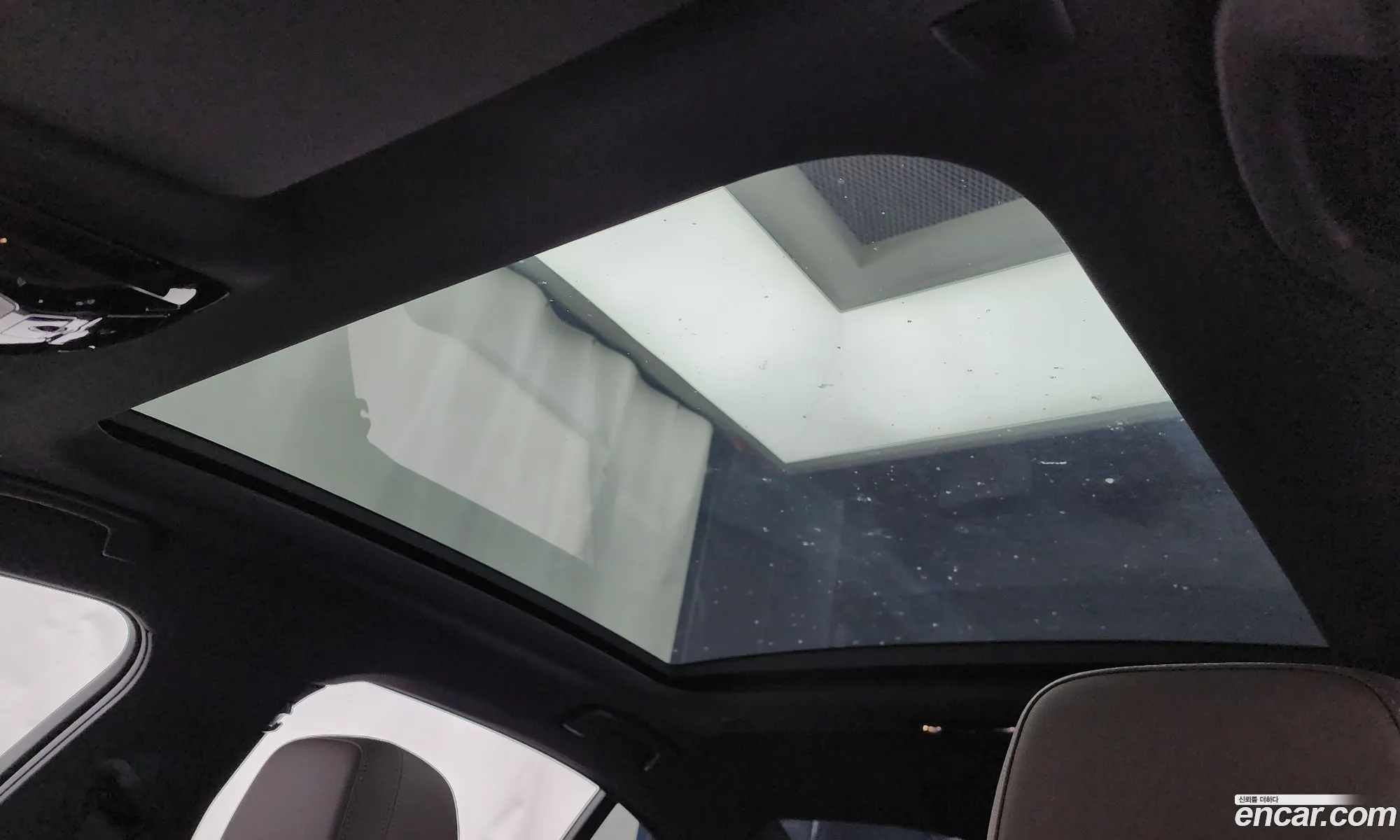 BMW 5 Series 2026 WBA51FL0 — 18