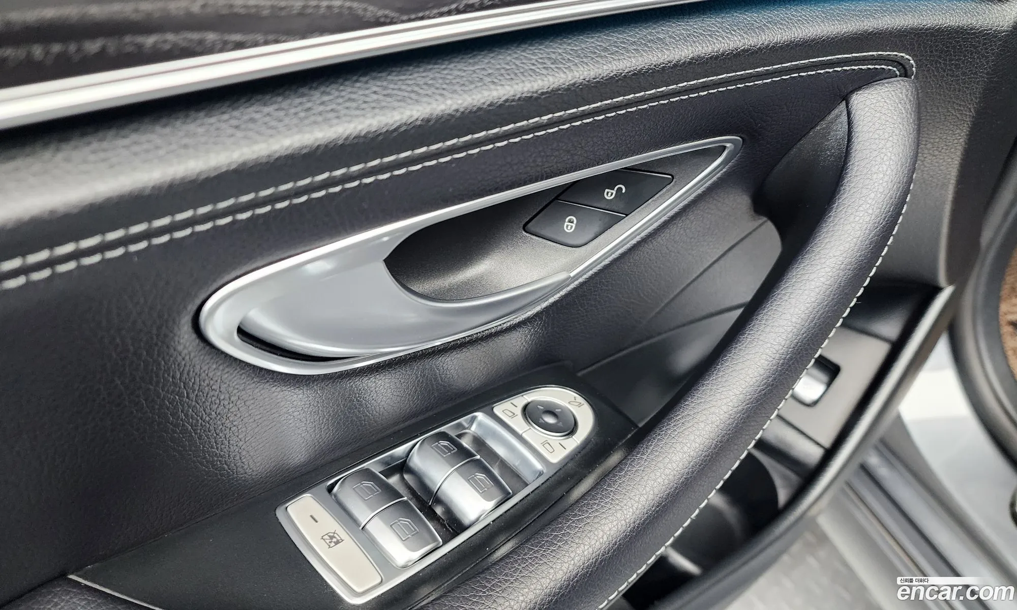 Mercedes-Benz E-Class W213 2022 — 22