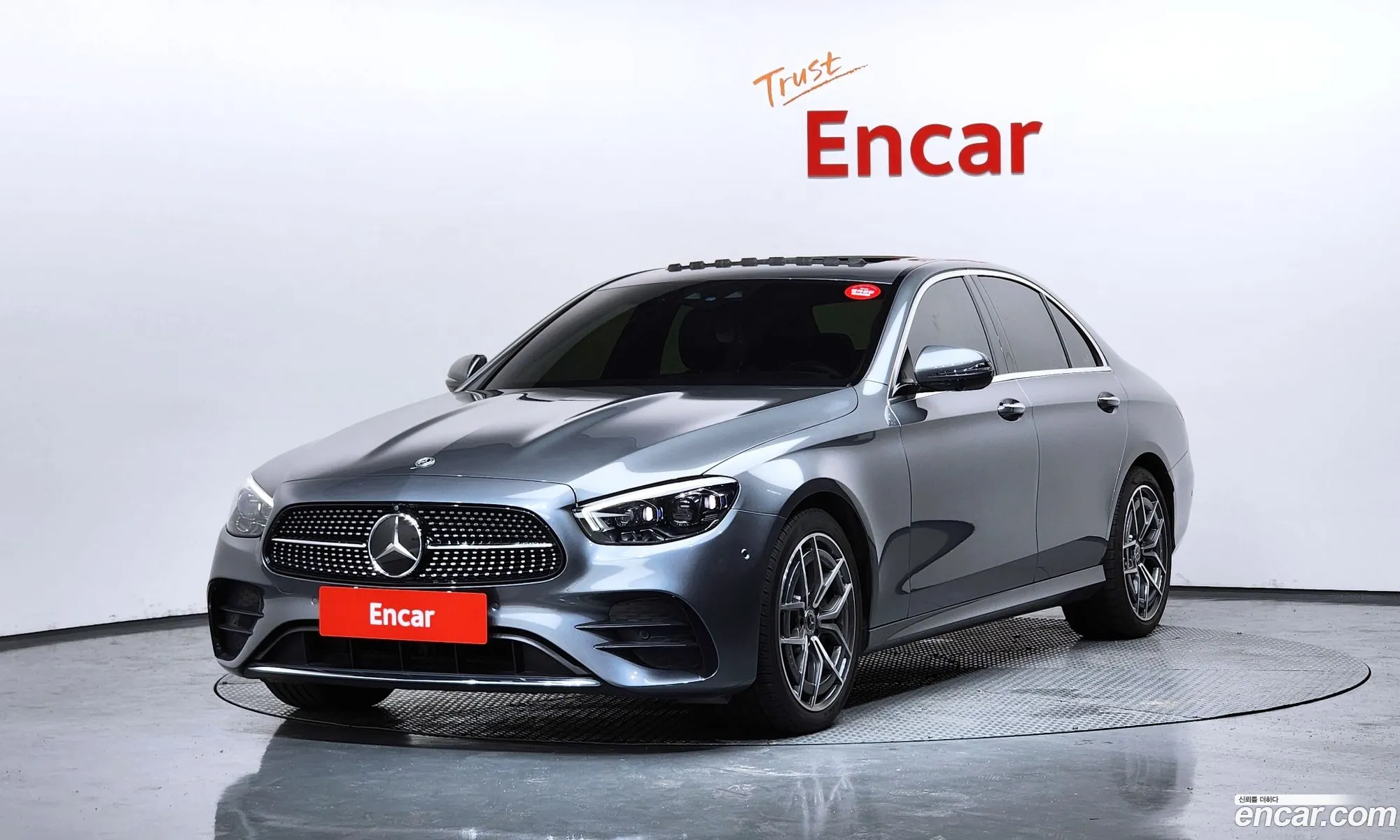 Mercedes-Benz E-Class W213 2022 — 21