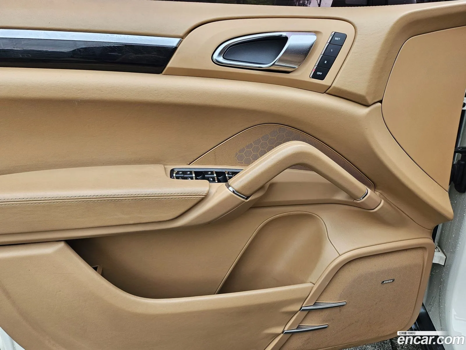 Porsche Cayenne 2011 — 9