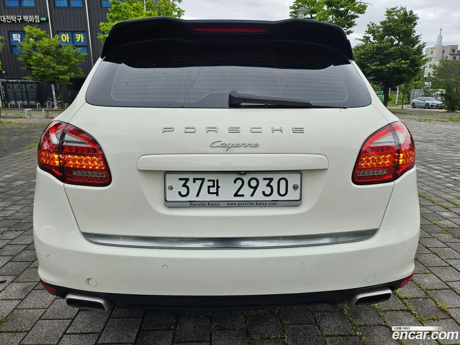 Porsche Cayenne 2011 — 11