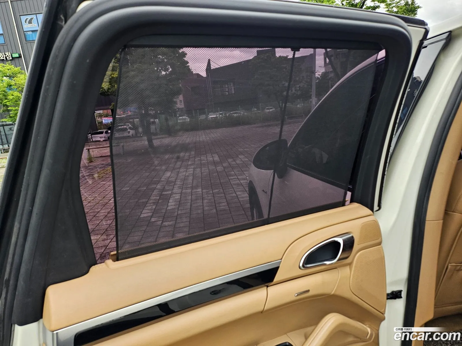Porsche Cayenne 2011 — 15