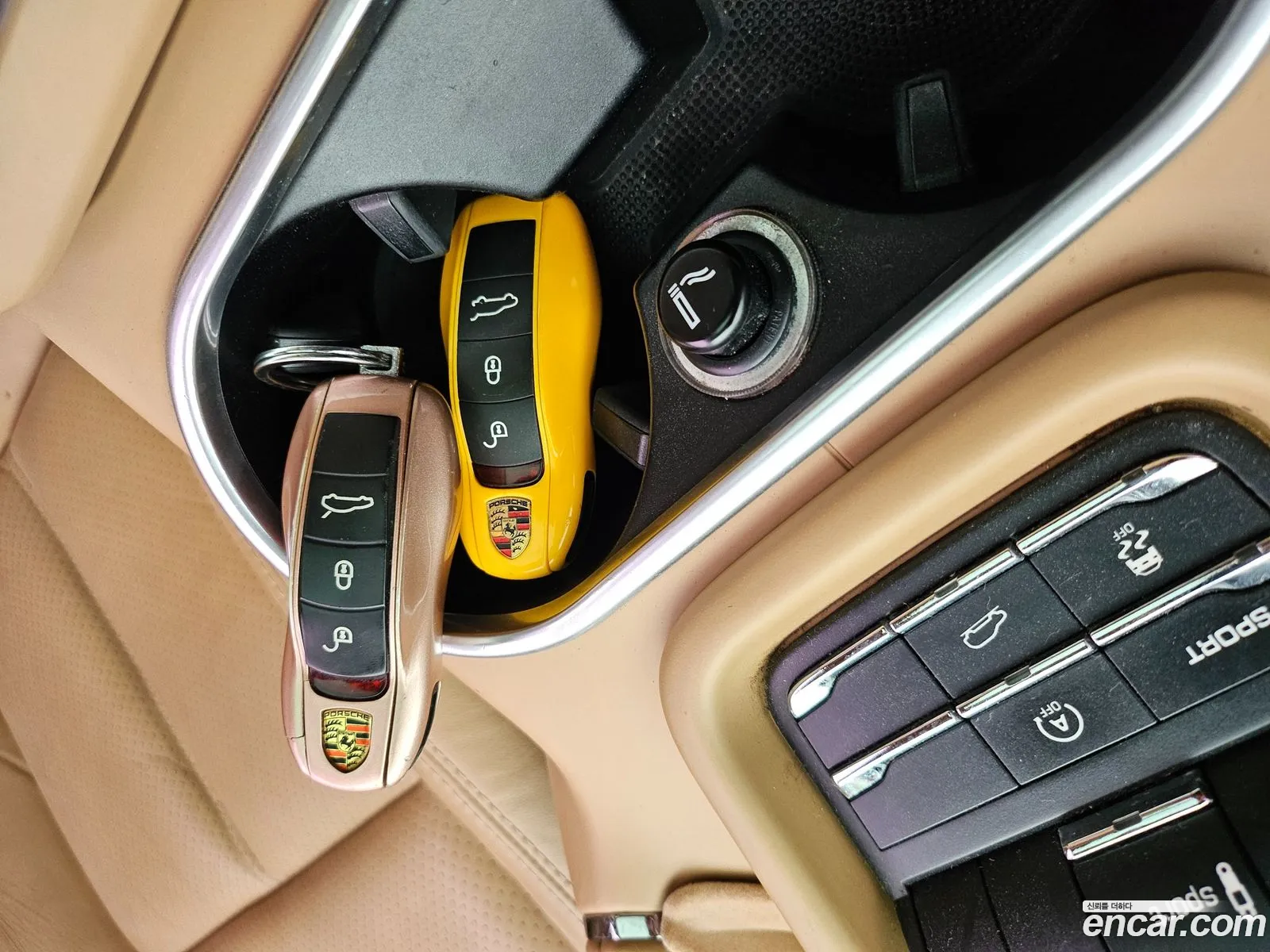 Porsche Cayenne 2011 — 19