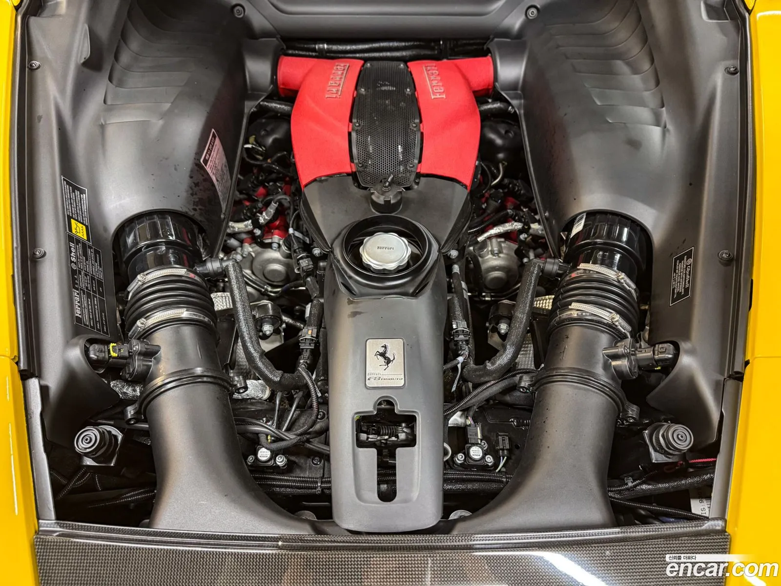 Ferrari F8 Tributo