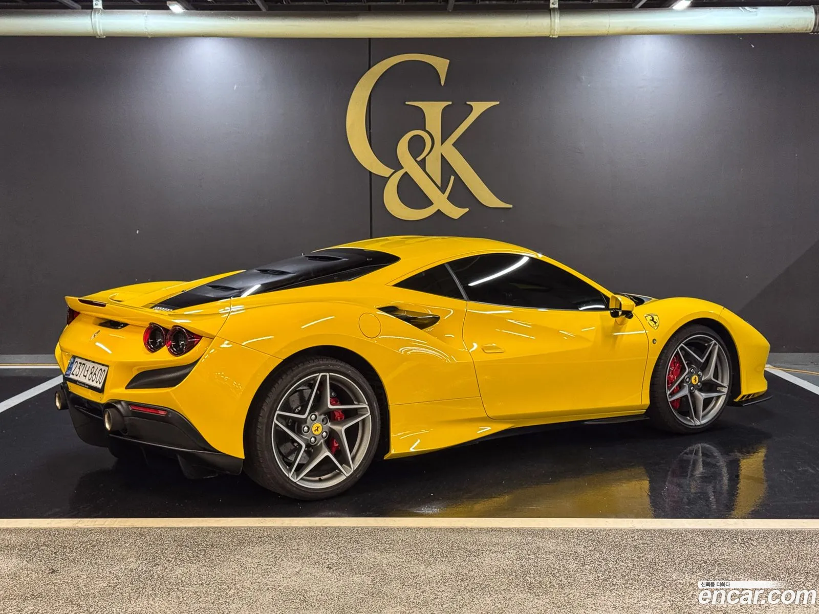 Ferrari F8 Tributo 2021 — 17