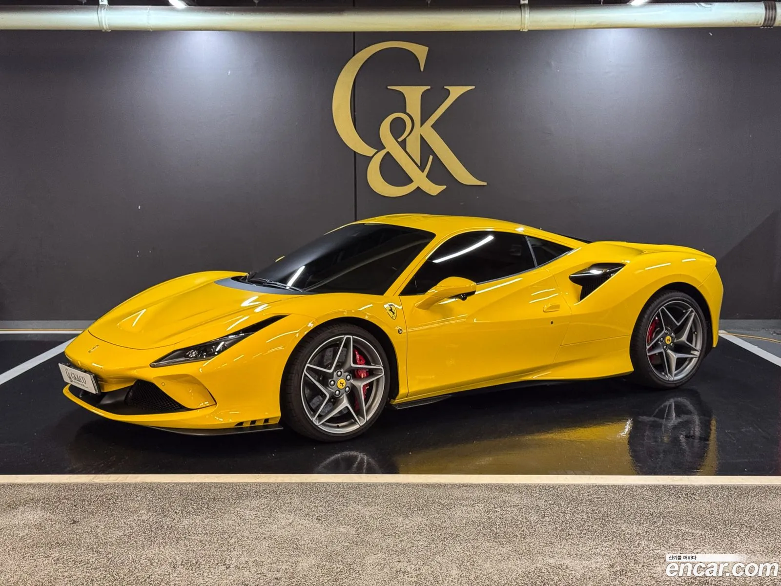 Ferrari F8 Tributo 2021 — 9
