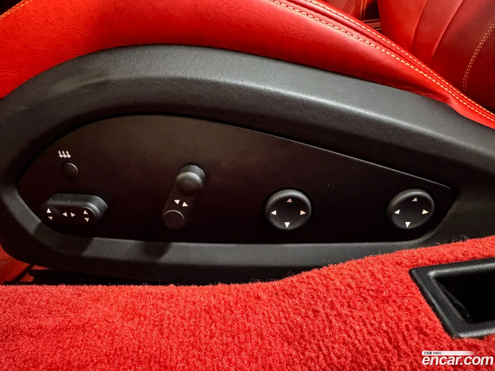 Ferrari F8 Tributo 2021 — 12