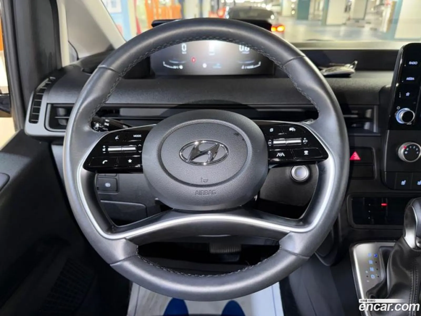 Hyundai Staria 2022 — 8