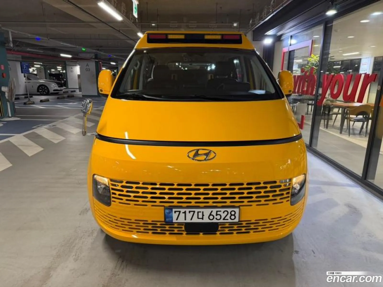 Hyundai Staria 2022 — 10