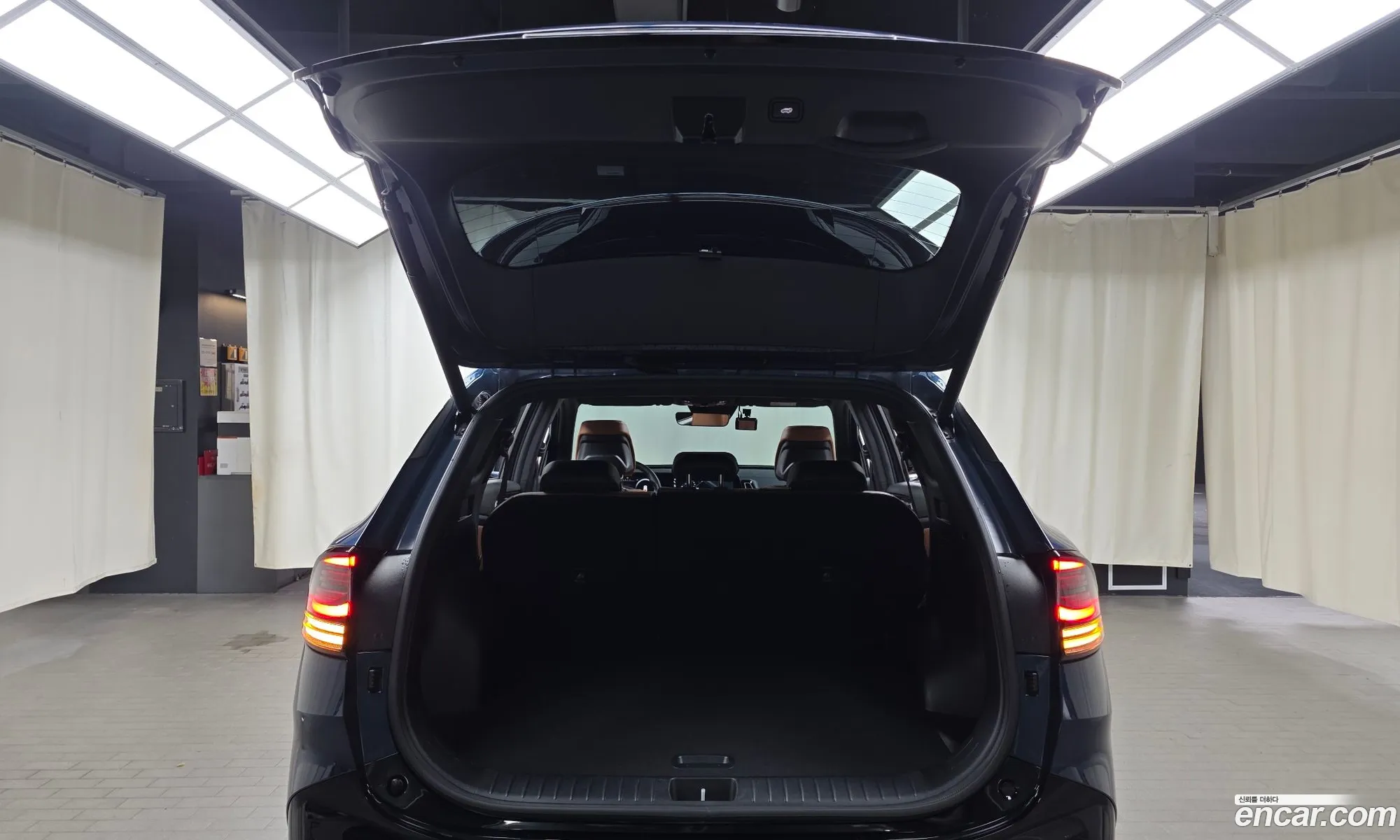 Kia Sportage Hybrid 2023 — 8