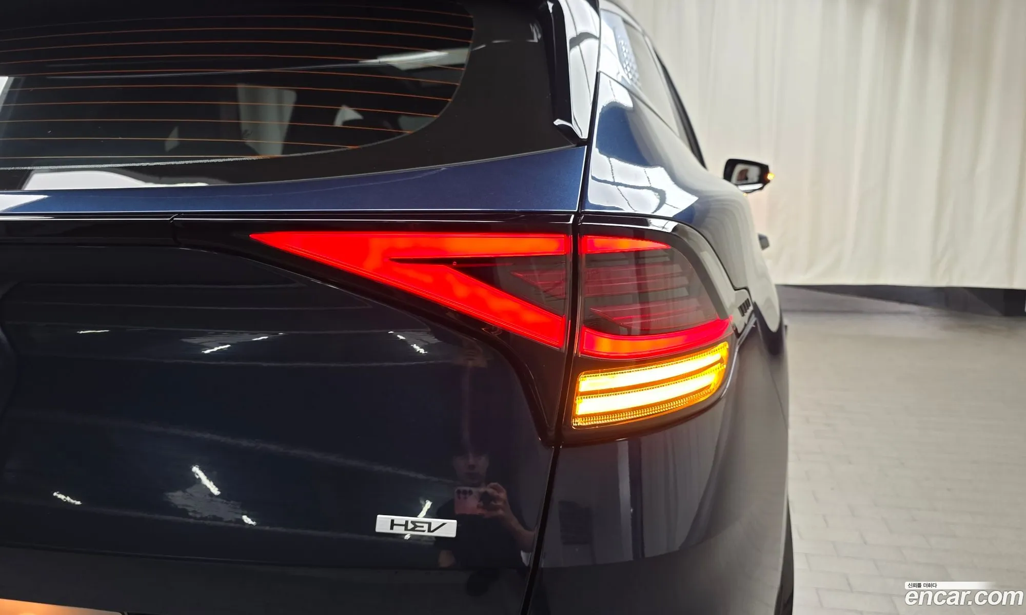 Kia Sportage Hybrid 2023 — 12